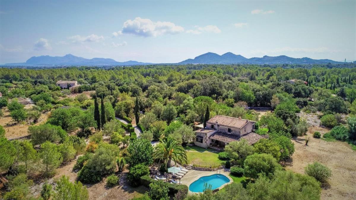 Villa Nord - Typical Majorcan Villa, Private Pool, Bbq, Mediterranean Garden, Petfriendly Pollença