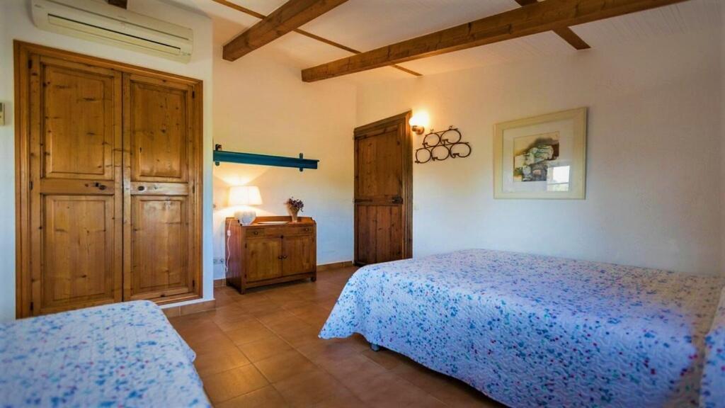 Villa Nord - Typical Majorcan Villa, Private Pool, Bbq, Mediterranean Garden, Petfriendly